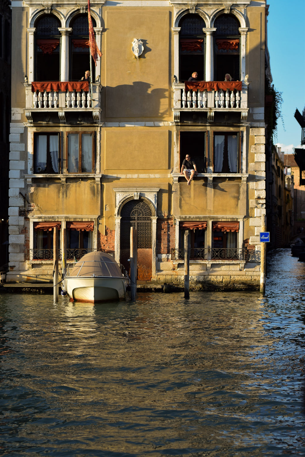 Venezia 885 - WHITEGALLERY
